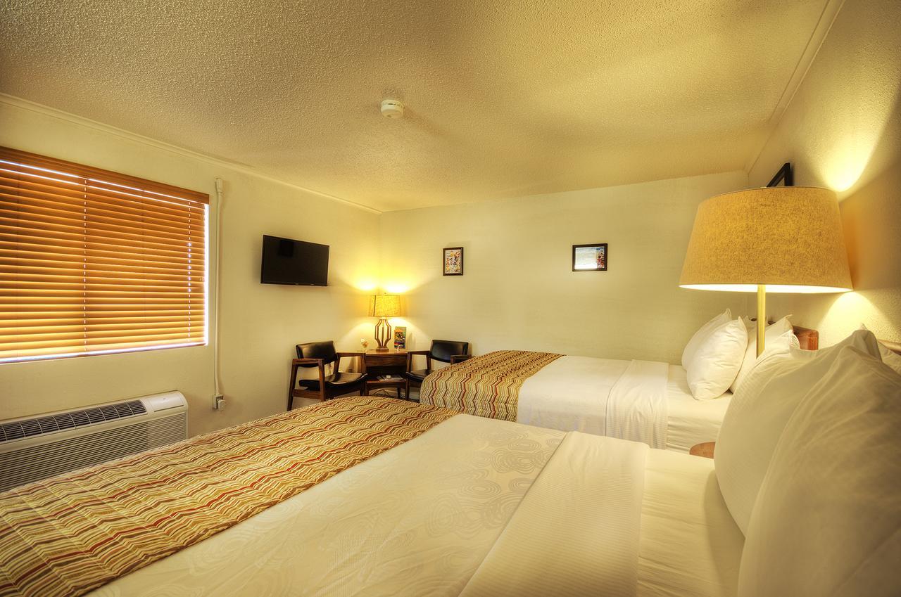 Roadrunner Lodge Motel Tucumcari Exteriér fotografie